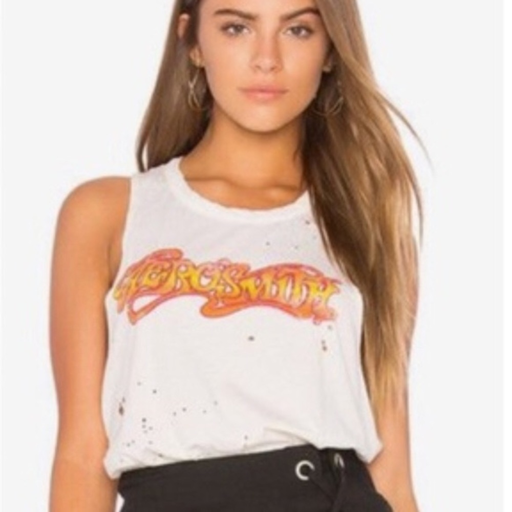 Chaser Aerosmith distressed tank